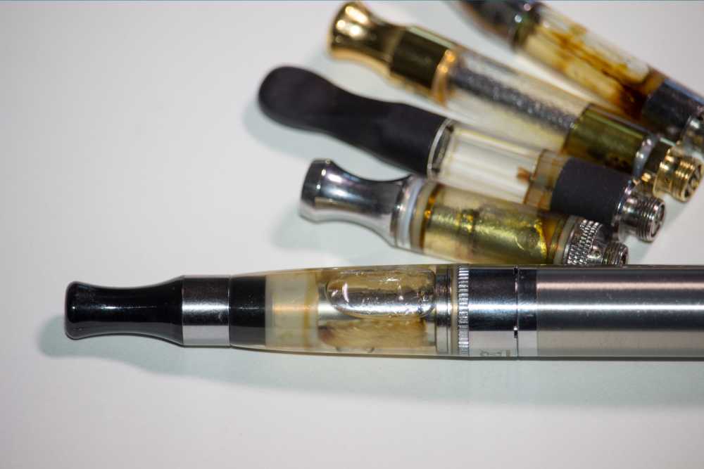 several clogged vapes carts